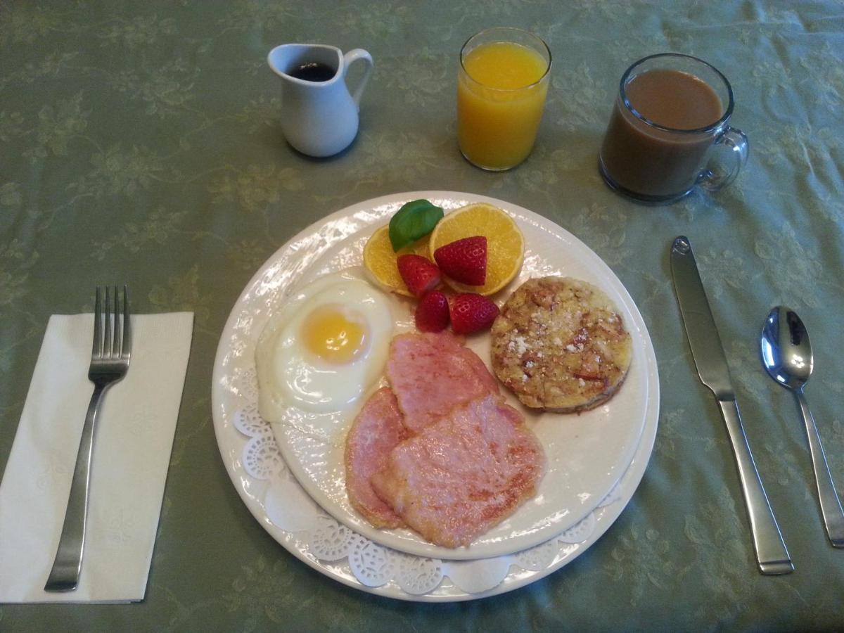 A Hidden Gem Bed And Breakfast Windsor Buitenkant foto